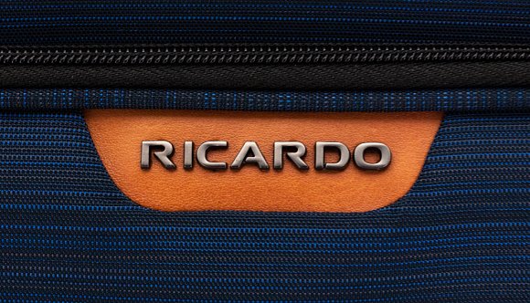 Чемодан Ricardo Cabrillo 2.0 Softside для ручной клади XS полиэстер синий 145-16-432-USB купить цена 11500.00 ₽