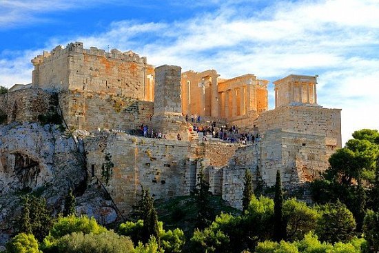Город Афины (Греция) и его достопримечательности - детальная элемента