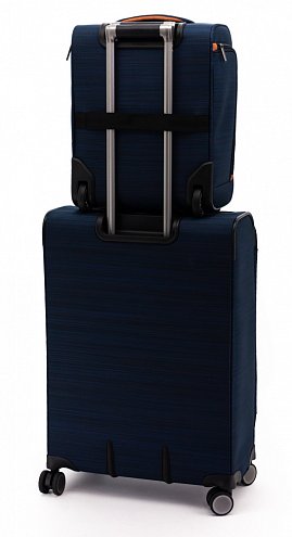 Чемодан Ricardo Cabrillo 2.0 Softside для ручной клади XS полиэстер синий 145-16-432-USB купить цена 11500.00 ₽