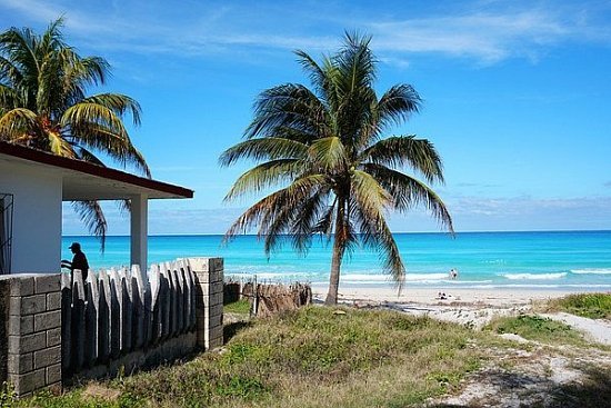 Пляжный отдых в Варадеро (Куба) на побережье океана - детальная элемента