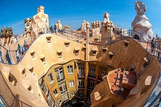 4 необычных достопримечательности Барселоны (Испания) - детальная элемента