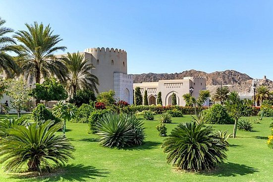 Отдых в Омане — дворец в честь принцессы Дианы - детальная элемента